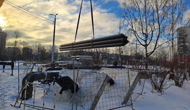 Осуществили поставку труб для реконструкции тепловых сетей.